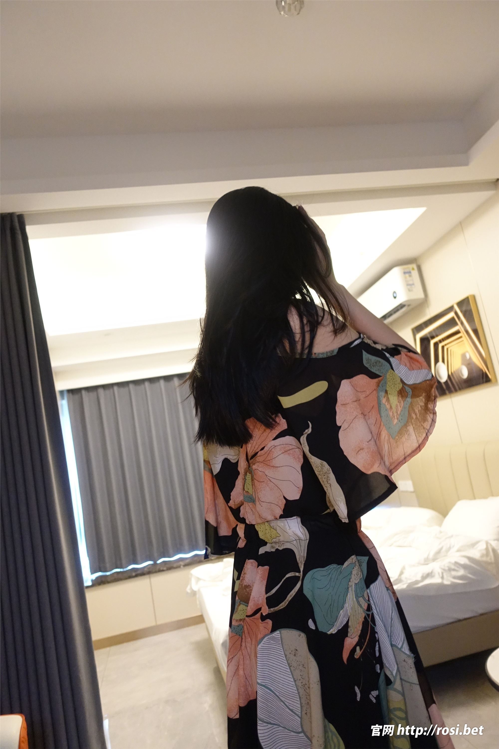 ROSI写真 2024.06.19 NO.4580